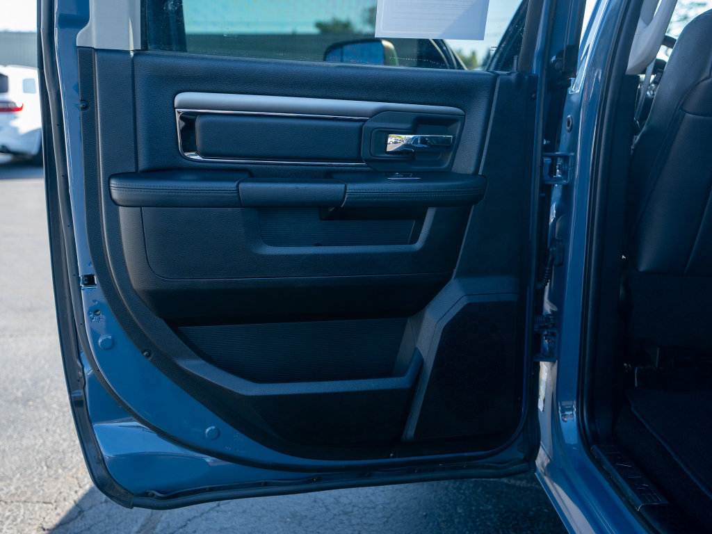 Used 2015 RAM 1500 Sport w/ Ceramic Blue Sport Package AWD/4WD image 11