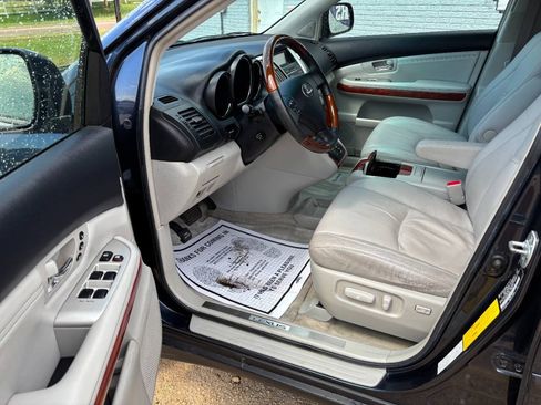Used 2004 Lexus RX 330 AWD image 3
