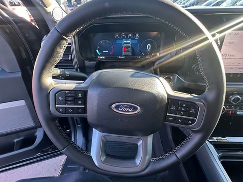 Used 2025 Ford F350 Lariat w/ Lariat Ultimate Package image 12