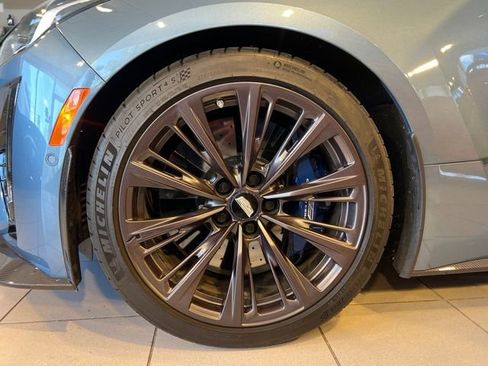 Used 2024 Cadillac CT5 V Blackwing w/ Carbon Fiber Package 2 RWD image 11