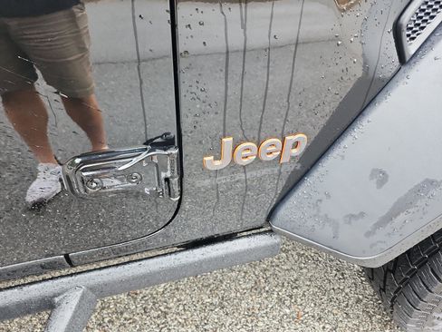 Used 2023 Jeep Gladiator Mojave w/ LED Lighting Group image 6