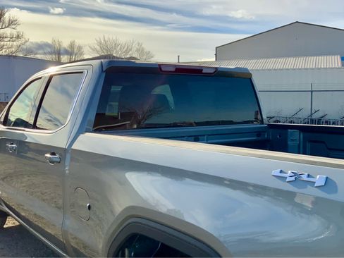 New 2026 GMC Sierra 1500 SLE image 12