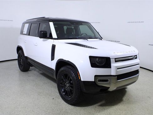 Used 2023 Land Rover Defender 110 S AWD/4WD image 3