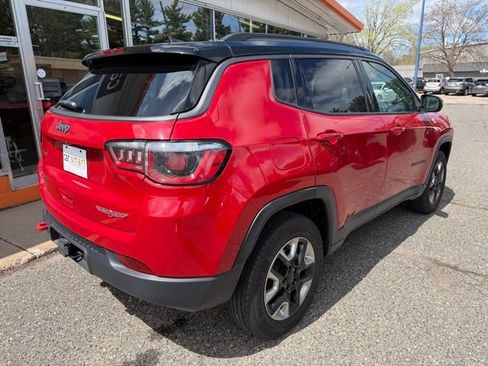 Used 2017 Jeep Compass Trailhawk w/ Leather Interior Group AWD/4WD image 7