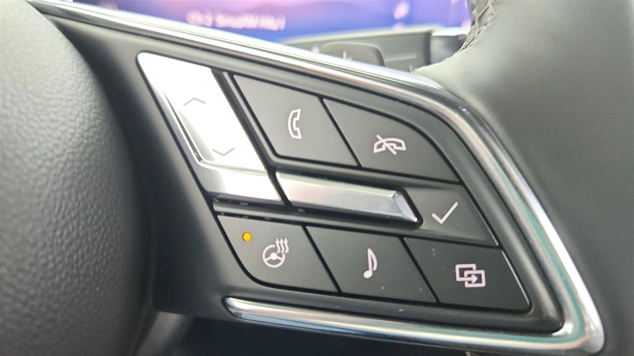 Used 2025 Buick Enclave Preferred FWD image 25