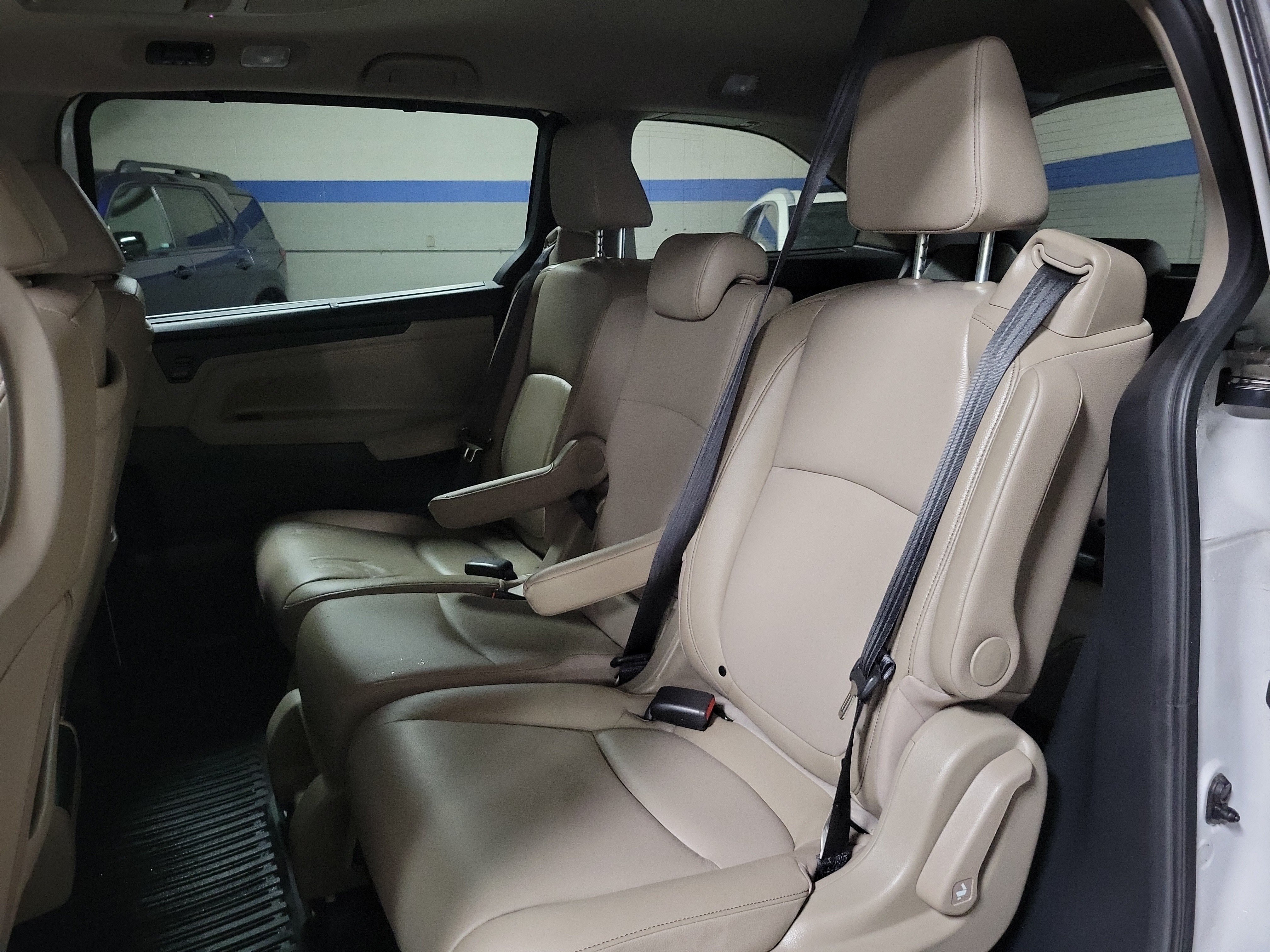 Certified 2024 Honda Odyssey Touring image 18