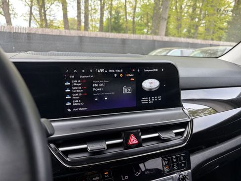 Used 2025 Kia Seltos S FWD image 21