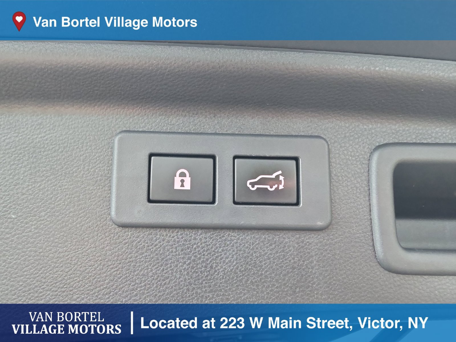 Used 2019 Subaru Forester Premium AWD/4WD image 29