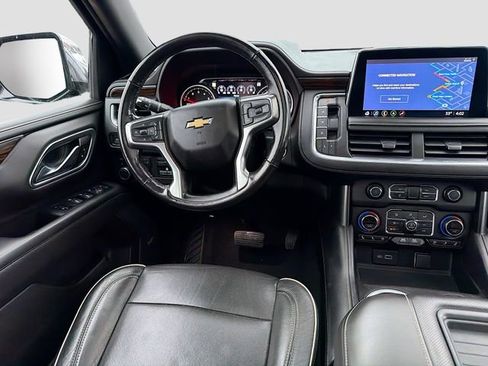 Used 2021 Chevrolet Tahoe Premier w/ Premium Package image 23