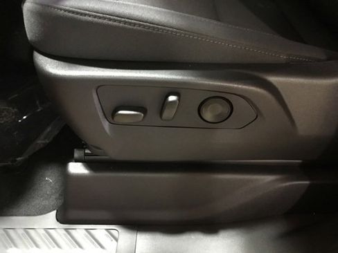 New 2026 Chevrolet Silverado 1500 Custom image 32