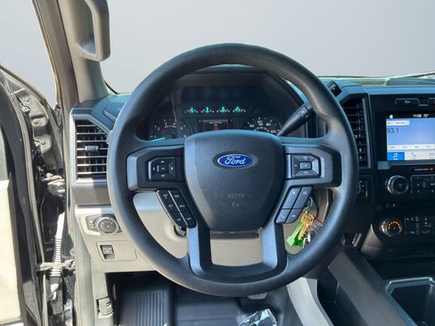 Used 2018 Ford F150 XL w/ Equipment Group 101A Mid AWD/4WD image 11