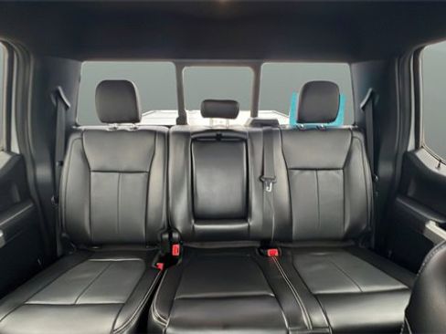 Used 2020 Ford F150 Lariat w/ Equipment Group 502A Luxury image 34