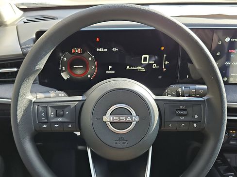 New 2026 Nissan Kicks SV w/ SV Premium Package image 17