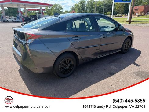 Used 2016 Toyota Prius Four w/ Advanced Technology Package FWD image 5