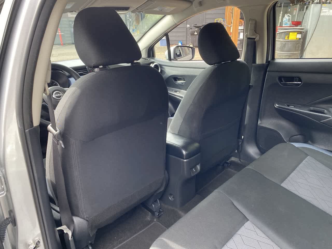 Used 2024 Nissan Versa SV FWD image 16
