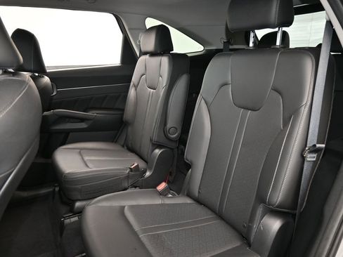 Used 2023 Kia Sorento SX image 34