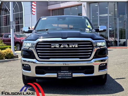 Used 2025 RAM 1500 Laramie image 2