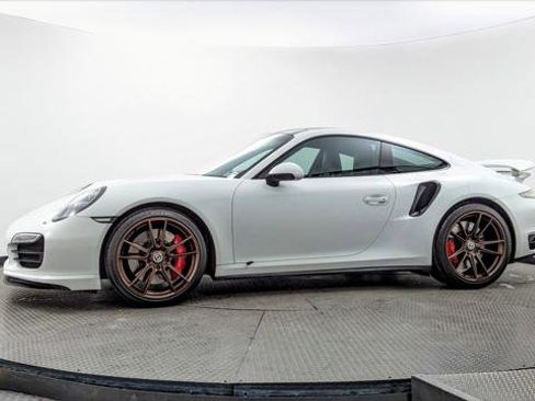 Used 2016 Porsche 911 Turbo image 3