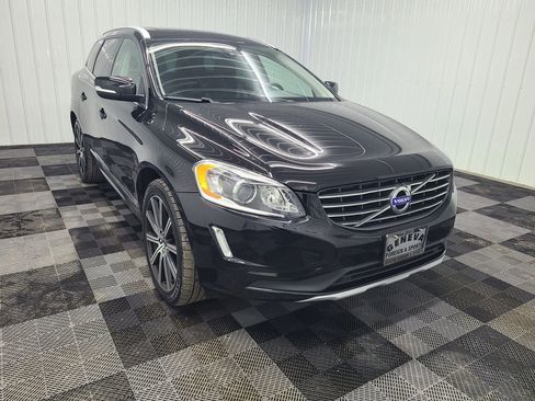 Used 2017 Volvo XC60 T6 Inscription w/ Climate Package AWD/4WD image 5