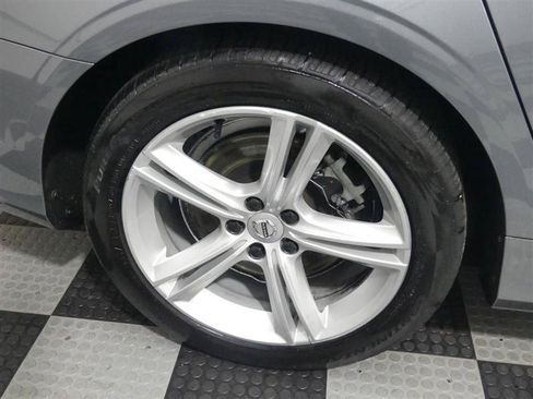 Used 2018 Volvo S90 T5 Momentum w/ Convenience Package AWD/4WD image 17