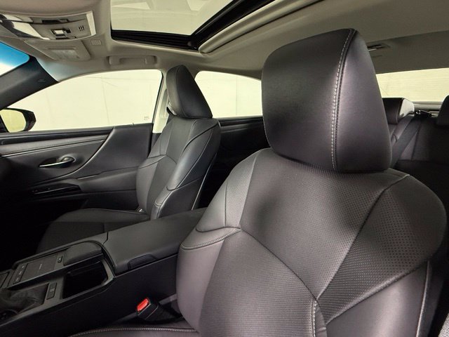 Used 2022 Lexus ES 350 w/ Accessory Package 2 FWD image 14