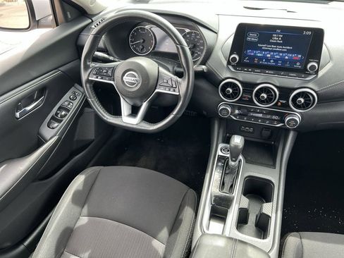 Used 2022 Nissan Sentra SV w/ All-Weather Package FWD image 11