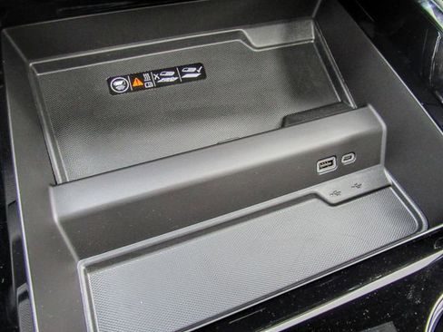 New 2026 Chevrolet Tahoe Premier image 22