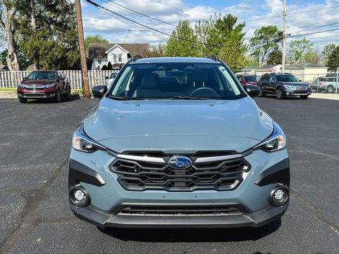 Used 2024 Subaru Crosstrek 2.0i Premium image 2