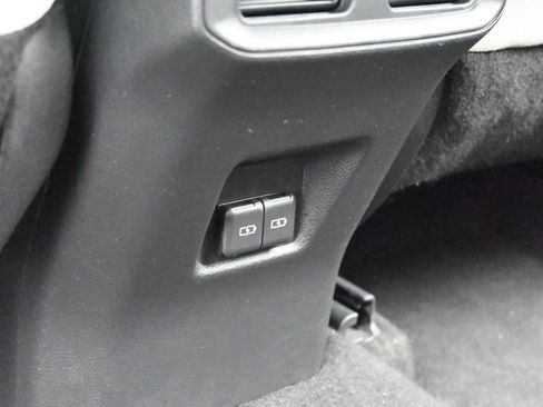 Used 2023 Toyota RAV4 XLE image 36