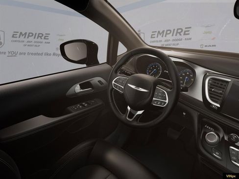 New 2026 Chrysler Pacifica Select image 23