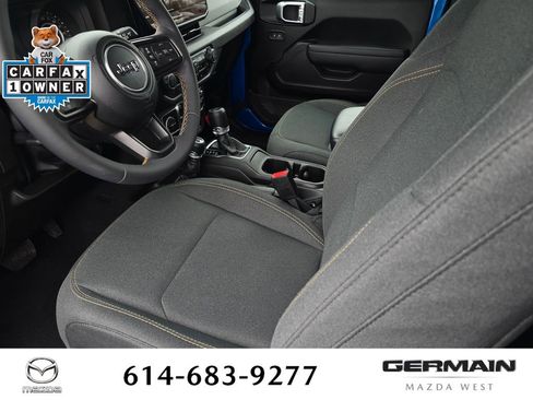 Used 2024 Jeep Wrangler Sport S image 19