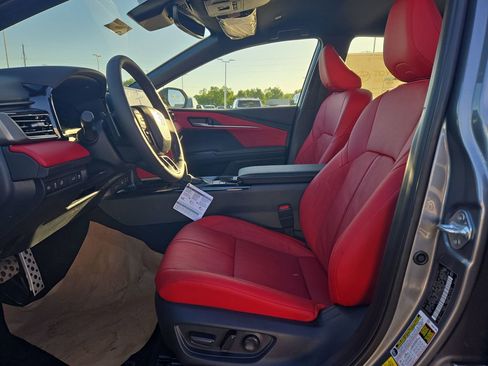 New 2026 Toyota Camry XSE FWD image 9