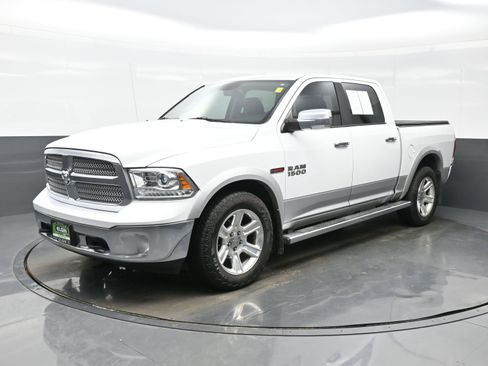 Used 2015 RAM 1500 Laramie image 2