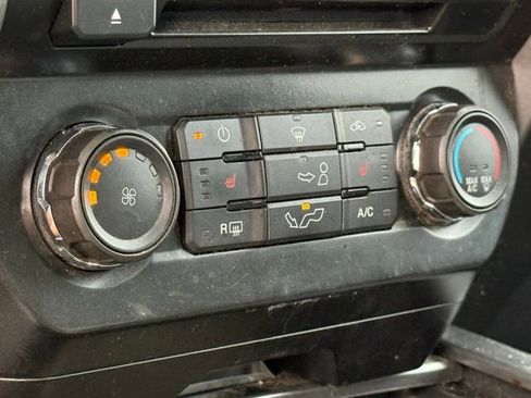 Used 2016 Ford F150 XLT w/ Equipment Group 302A Luxury image 21