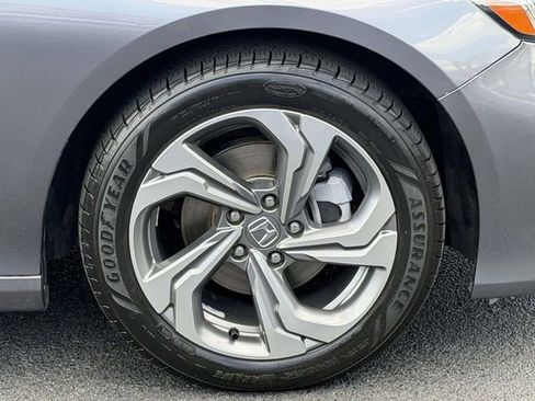 Certified 2020 Honda Accord EX image 5