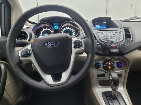 Used 2019 Ford Fiesta SE image 22