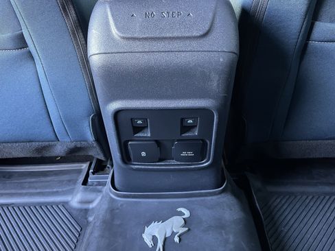 Used 2022 Ford Bronco Outer Banks image 25