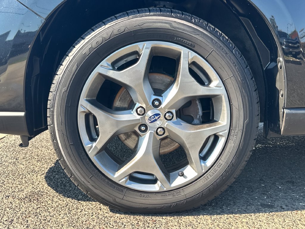 Used 2017 Subaru Forester 2.5i Touring w/ Popular Package #1 AWD/4WD image 9