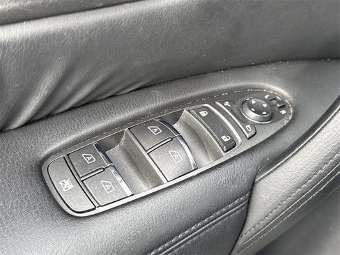 Certified 2022 Nissan Armada SV w/ SV Appearance Package image 27