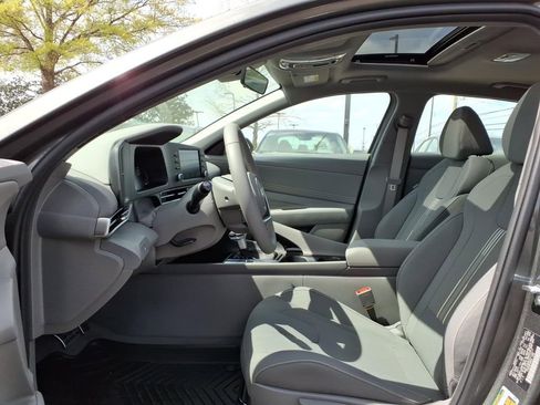 New 2026 Hyundai Elantra SEL Sport Premium FWD image 14