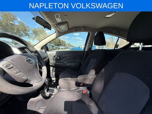 Used 2015 Nissan Versa SV image 20