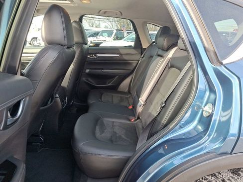 Used 2017 MAZDA CX-5 Touring w/ Preferred Equipment Package image 11