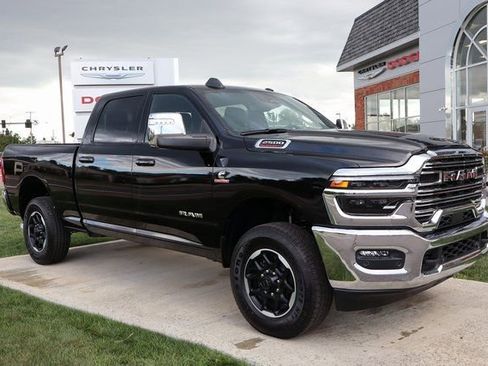 Used 2025 RAM 2500 Laramie image 3