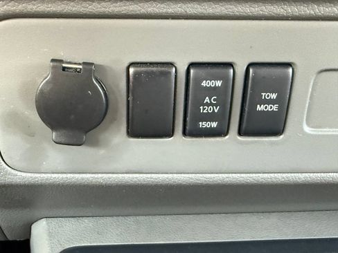 Used 2020 Nissan NV 3500 SV w/ Navigation Package RWD image 24