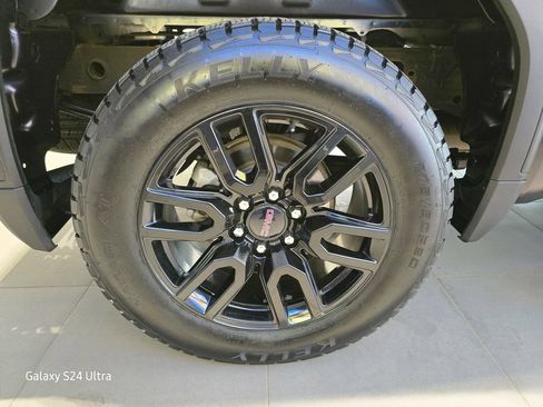 Used 2022 GMC Sierra 1500 Elevation AWD/4WD image 39