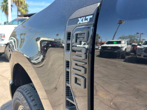 New 2025 Ford F350 XLT w/ Black Appearance Package image 24