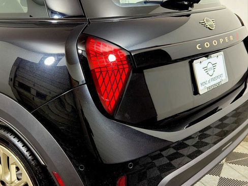 Used 2025 MINI Cooper S image 27