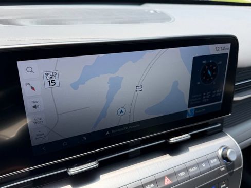 Certified 2024 Hyundai Kona Limited FWD image 20