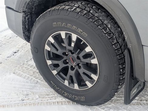 Used 2021 Nissan Titan PRO-4X w/ Pro-4x Utility Package image 24