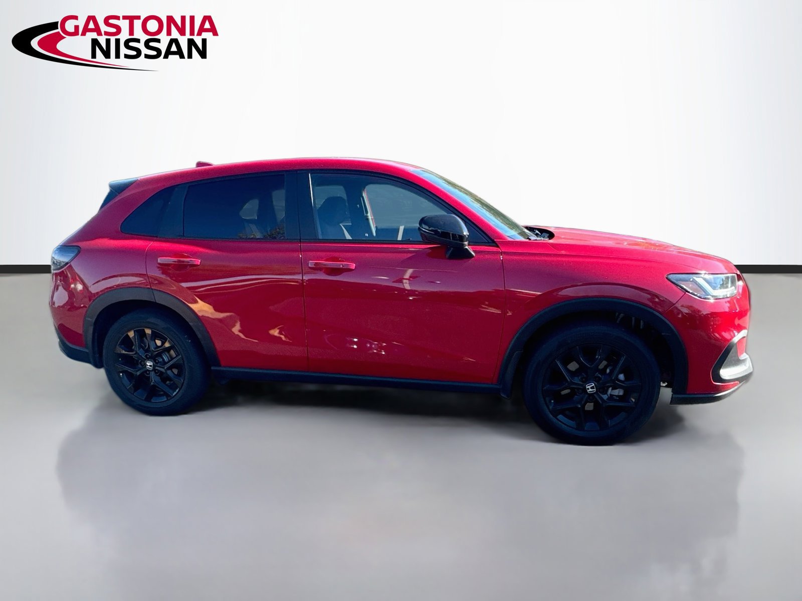 Used 2025 Honda HR-V Sport image 10